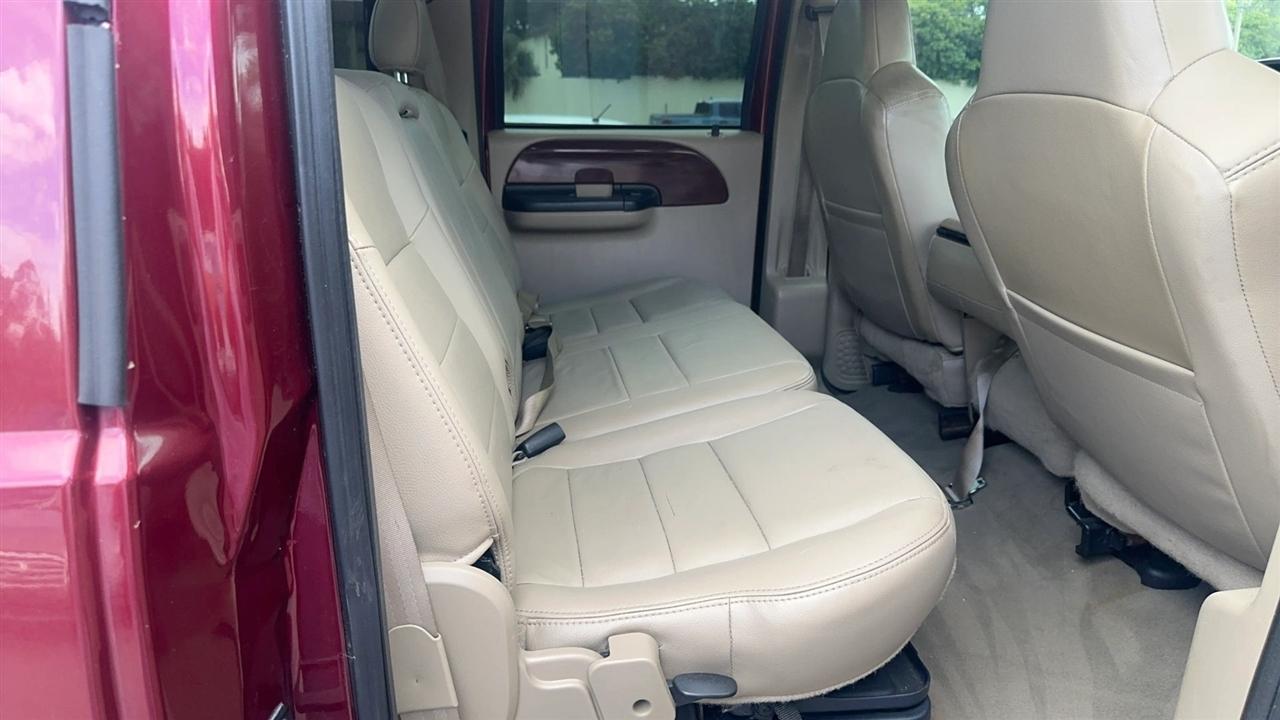 Ford Super Duty F-250 Crew Cab 156" Harley-Davidson 4WD 2005