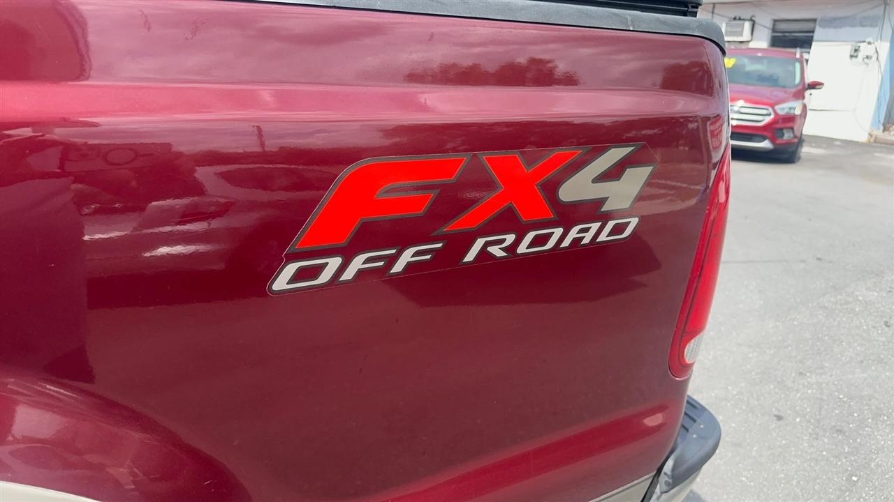 Ford Super Duty F-250 Crew Cab 156" Harley-Davidson 4WD 2005