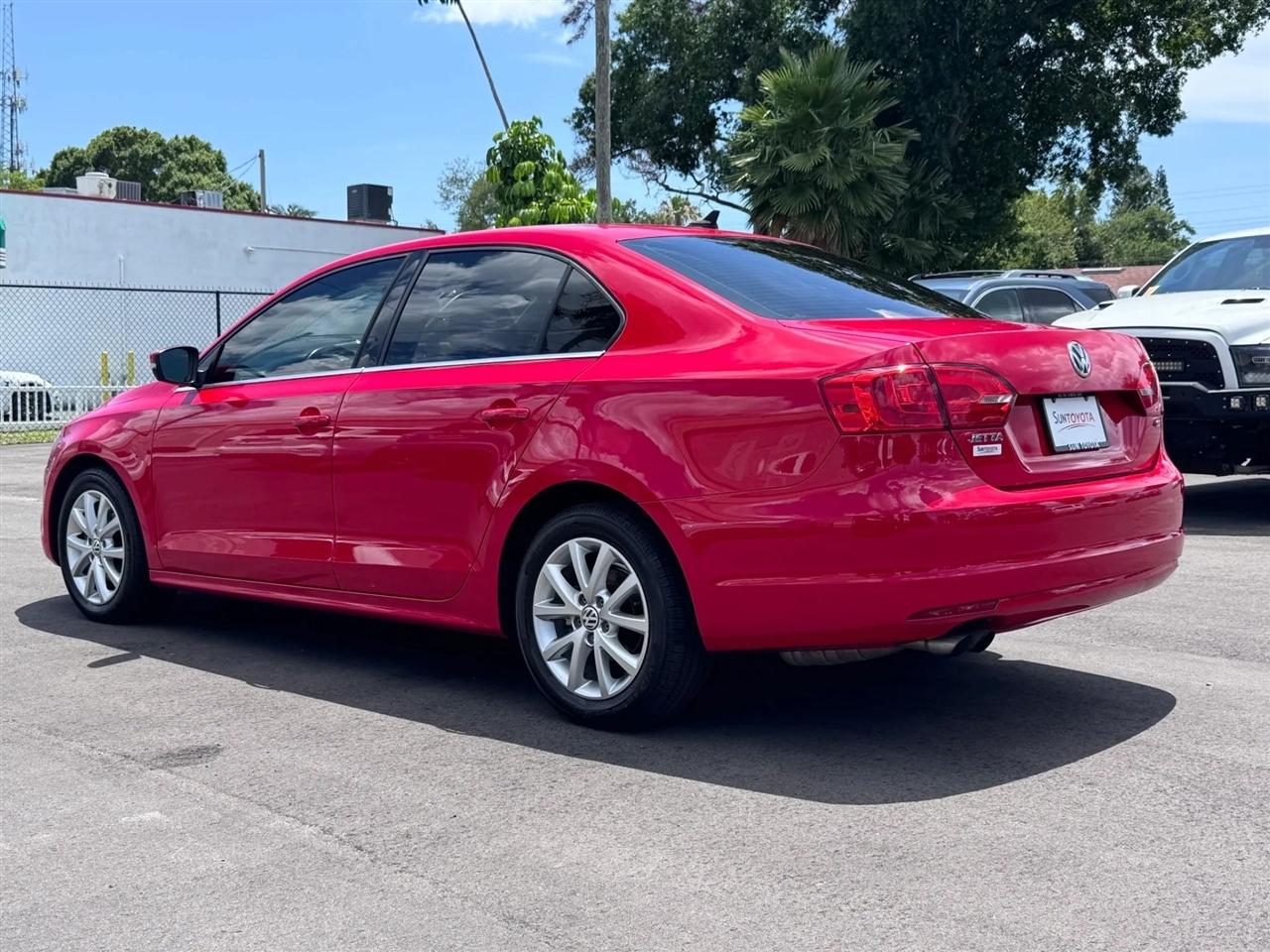 Volkswagen Jetta Sedan 4dr Auto SE 2014