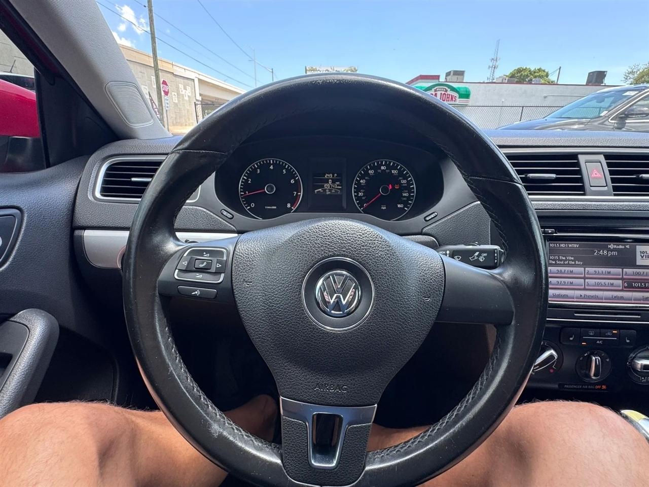 Volkswagen Jetta Sedan 4dr Auto SE 2014