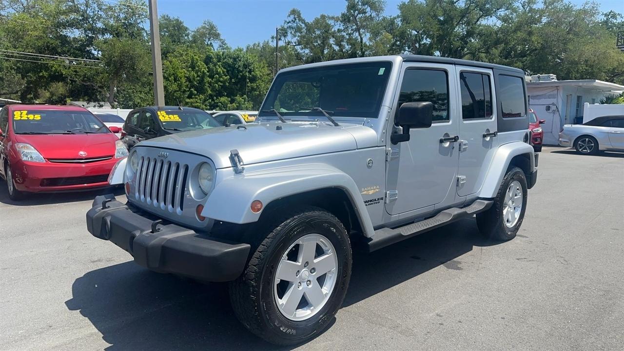 Jeep Wrangler 4WD 4dr Unlimited Sahara 2007