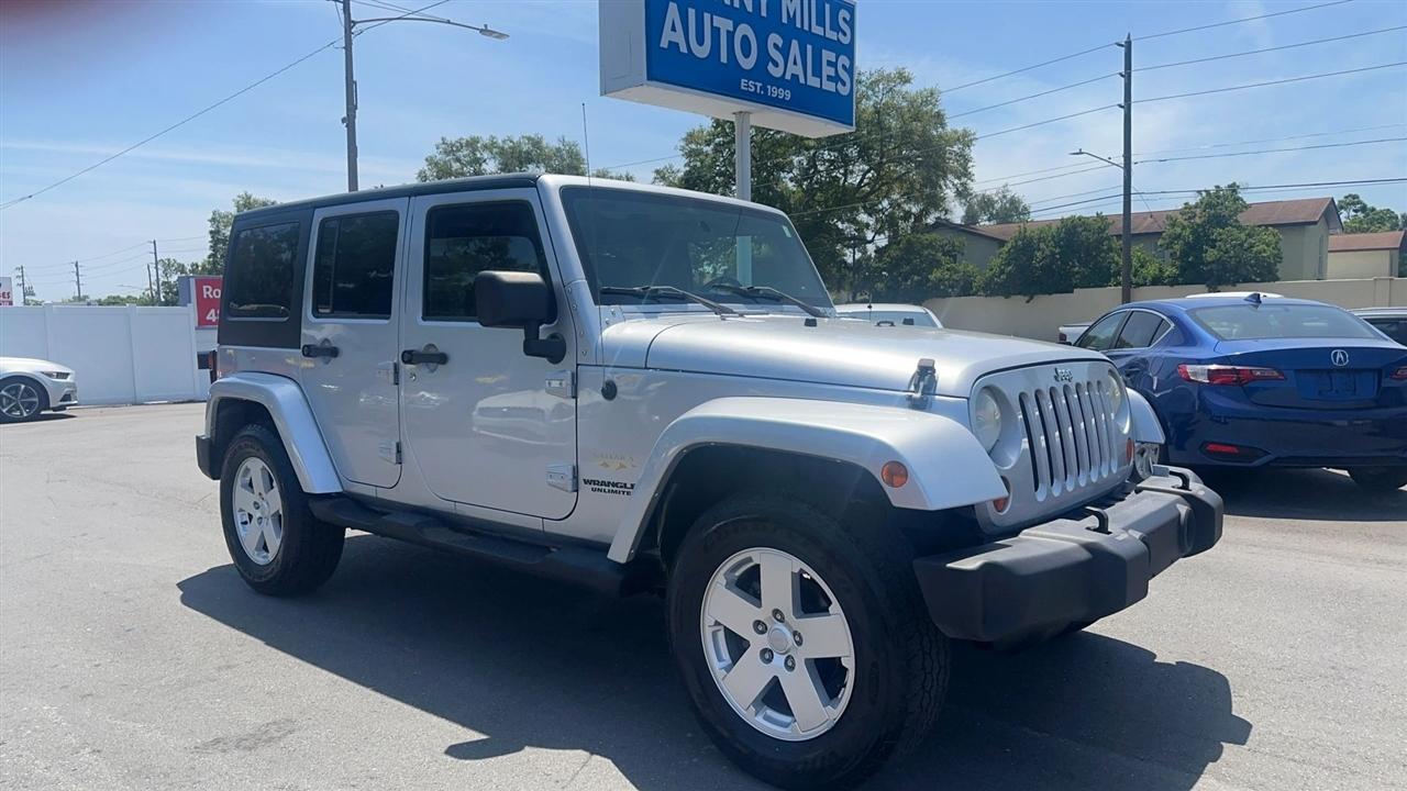 Jeep Wrangler 4WD 4dr Unlimited Sahara 2007