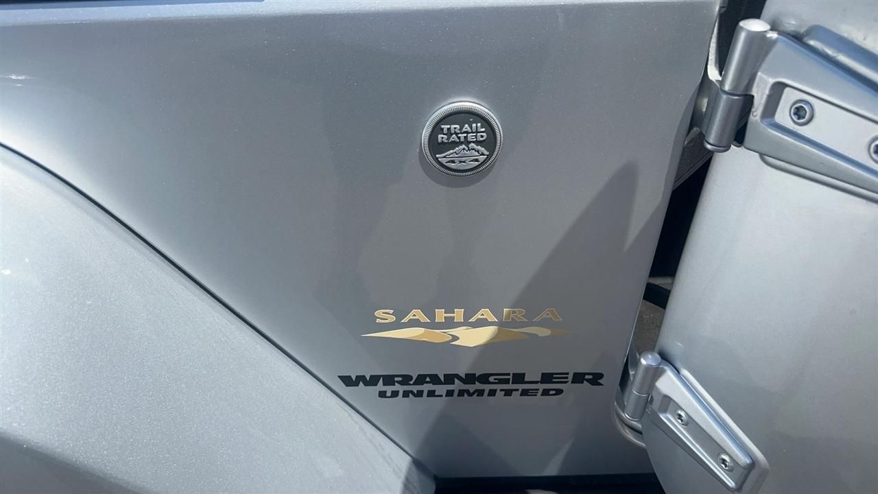 Jeep Wrangler 4WD 4dr Unlimited Sahara 2007