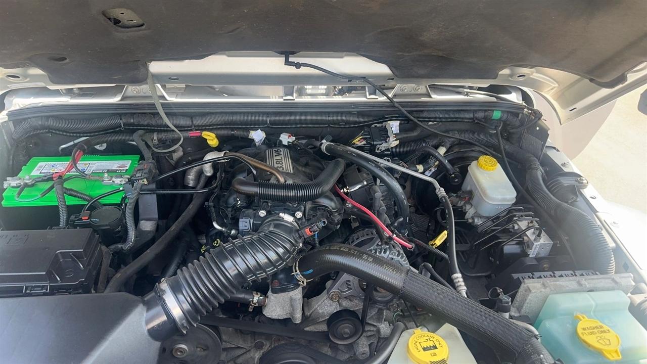 Jeep Wrangler 4WD 4dr Unlimited Sahara 2007