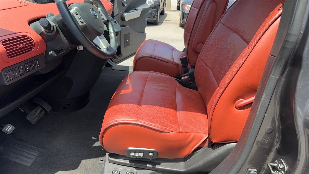 Nissan Quest 4dr Van SE 2004