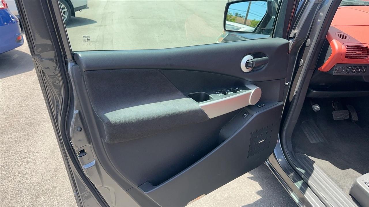 Nissan Quest 4dr Van SE 2004