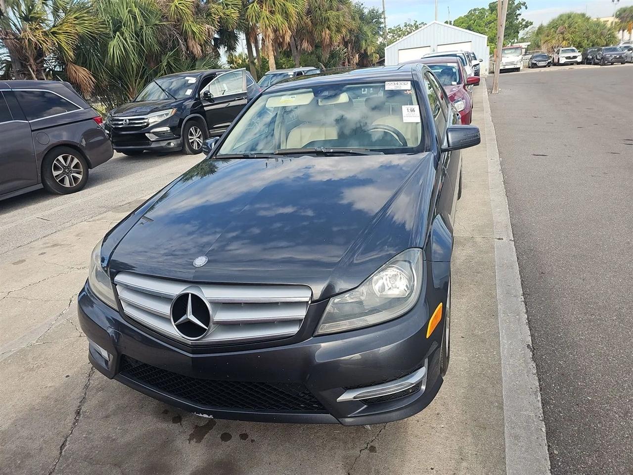 Mercedes-Benz C-Class 4dr Sdn C 300 Sport 4MATIC 2013