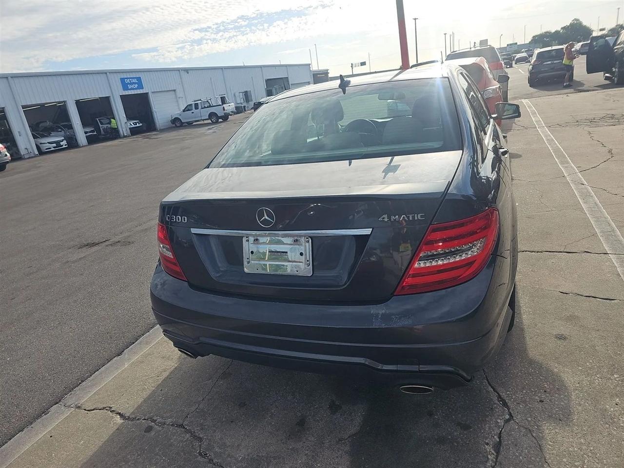 Mercedes-Benz C-Class 4dr Sdn C 300 Sport 4MATIC 2013