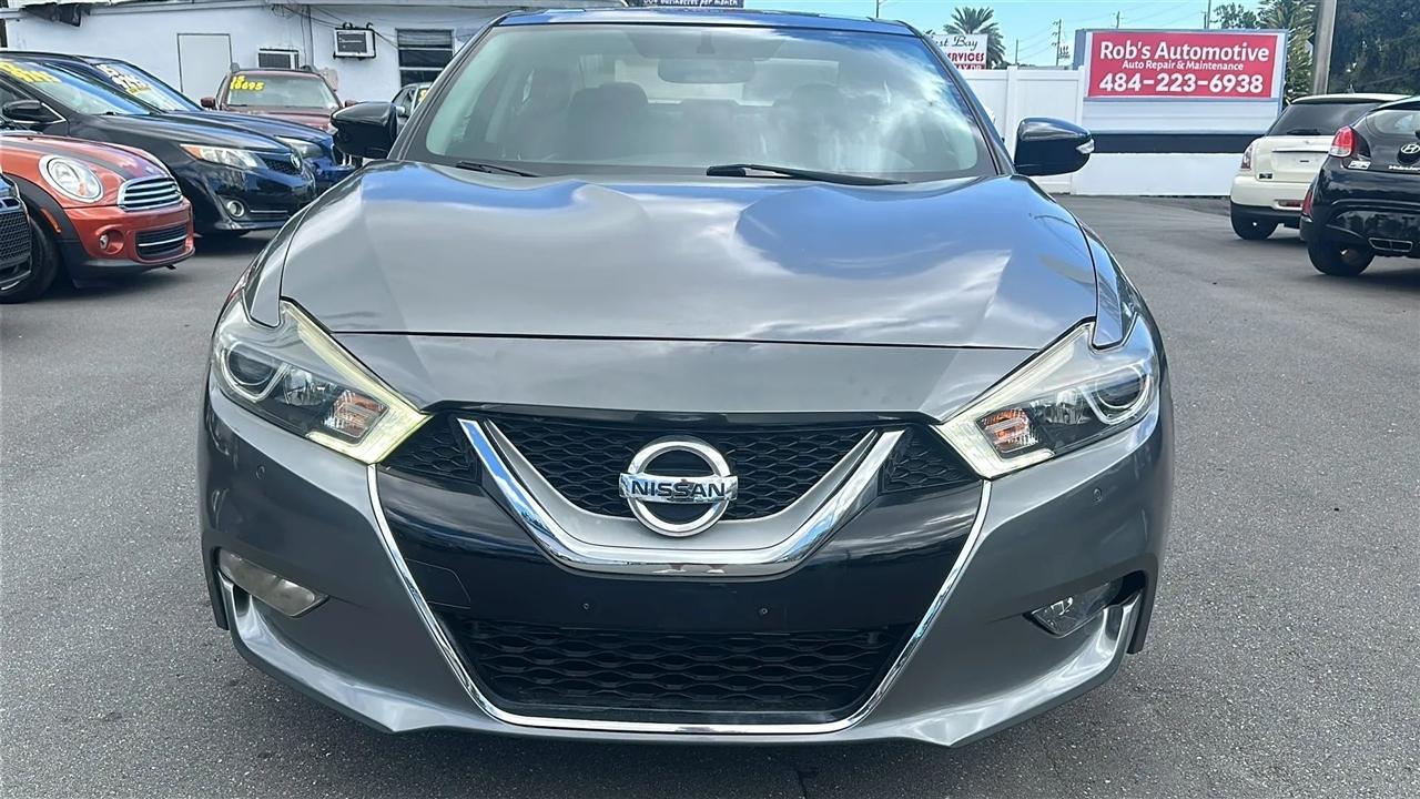Nissan Maxima  2016