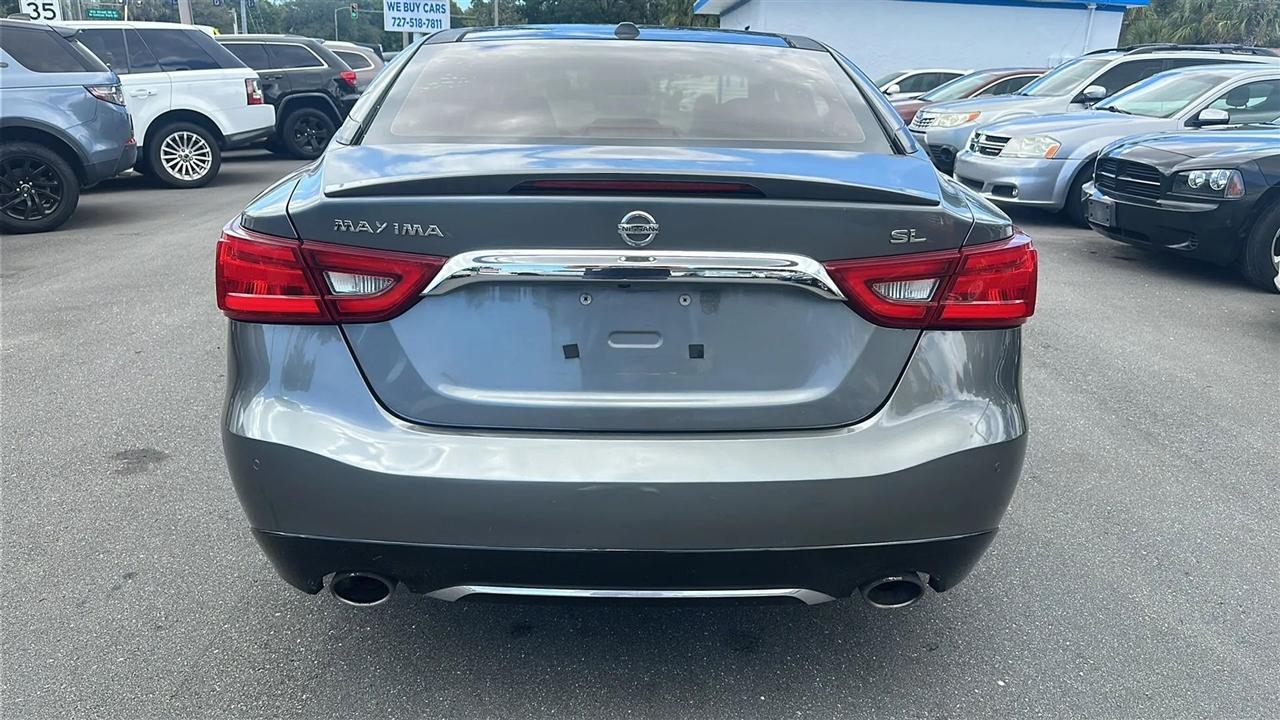 Nissan Maxima  2016