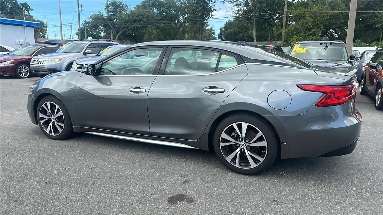 Nissan Maxima  2016