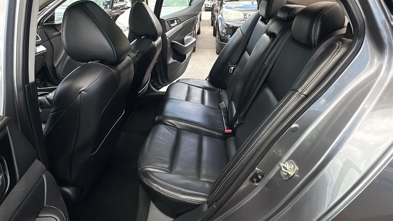 Nissan Maxima  2016