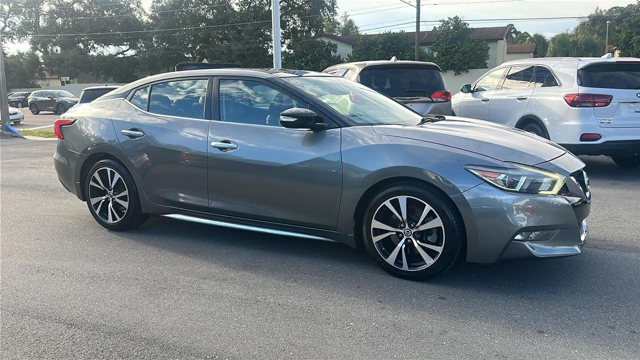 Nissan Maxima  2016