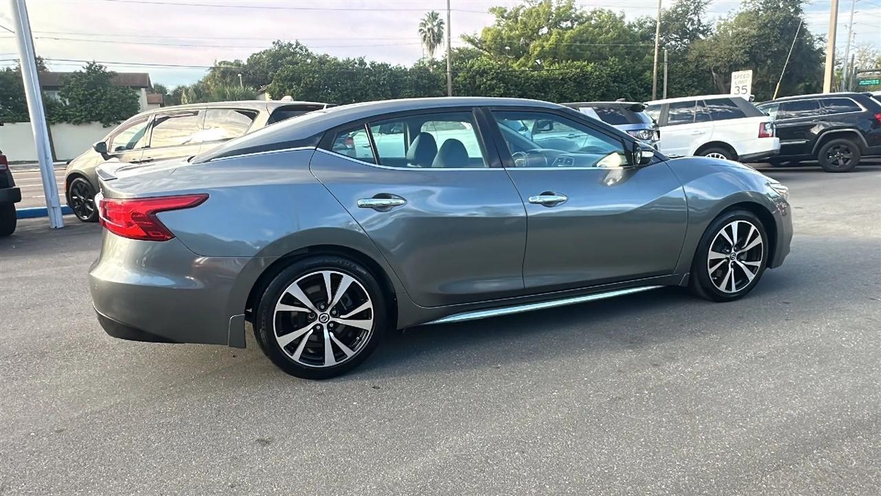 Nissan Maxima  2016