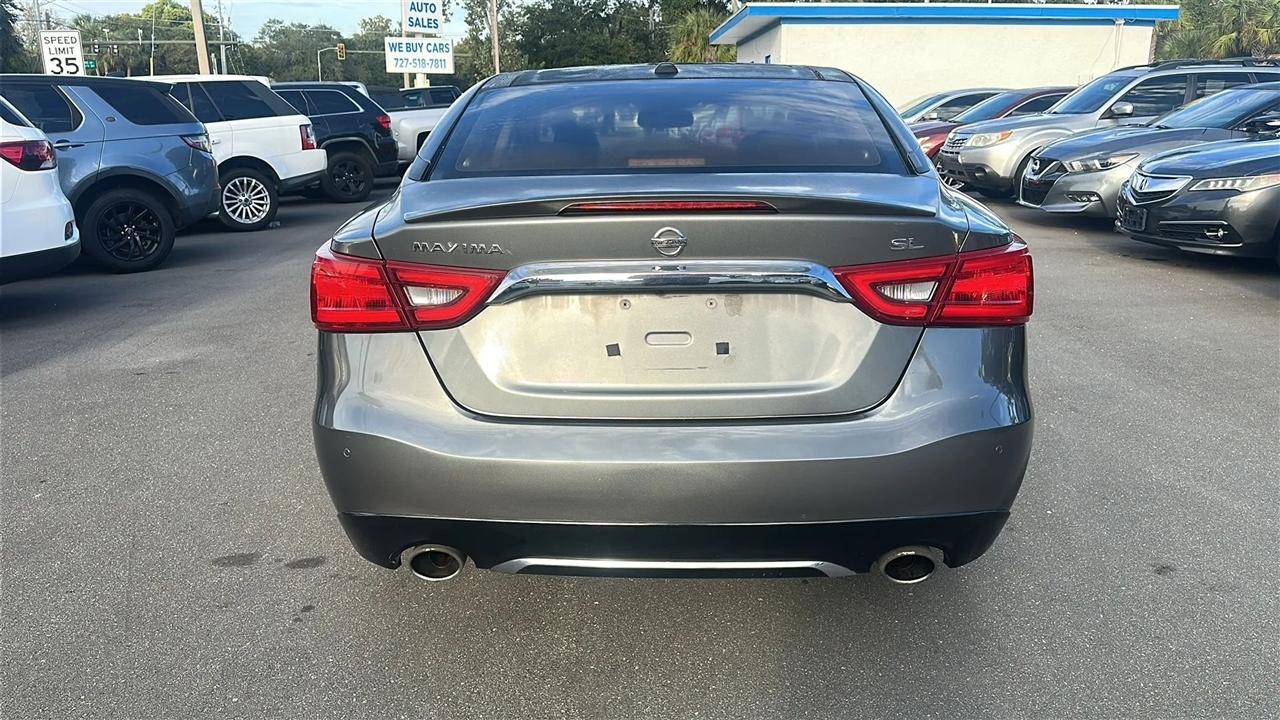 Nissan Maxima  2016