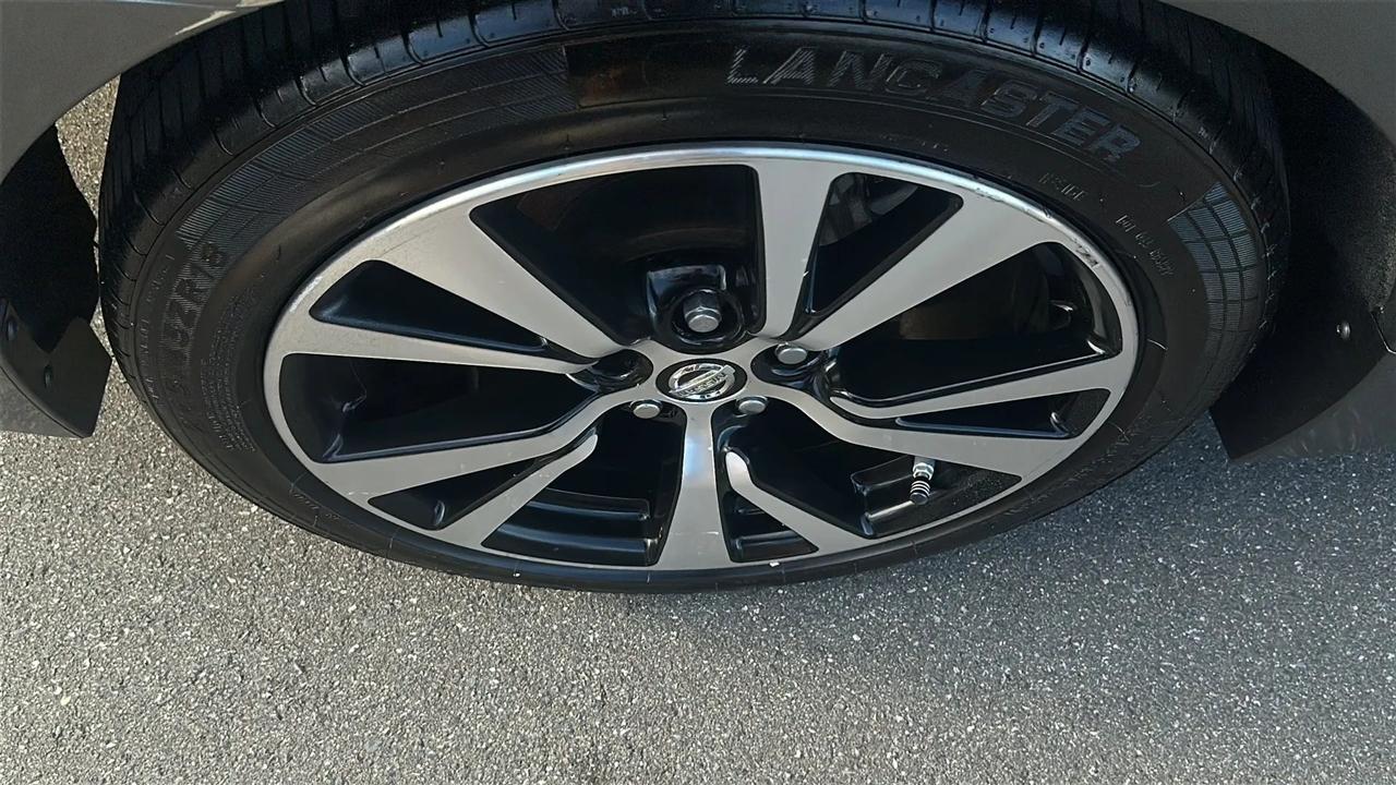 Nissan Maxima  2016