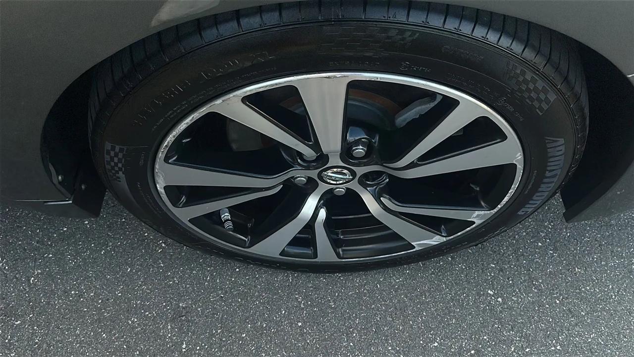 Nissan Maxima  2016