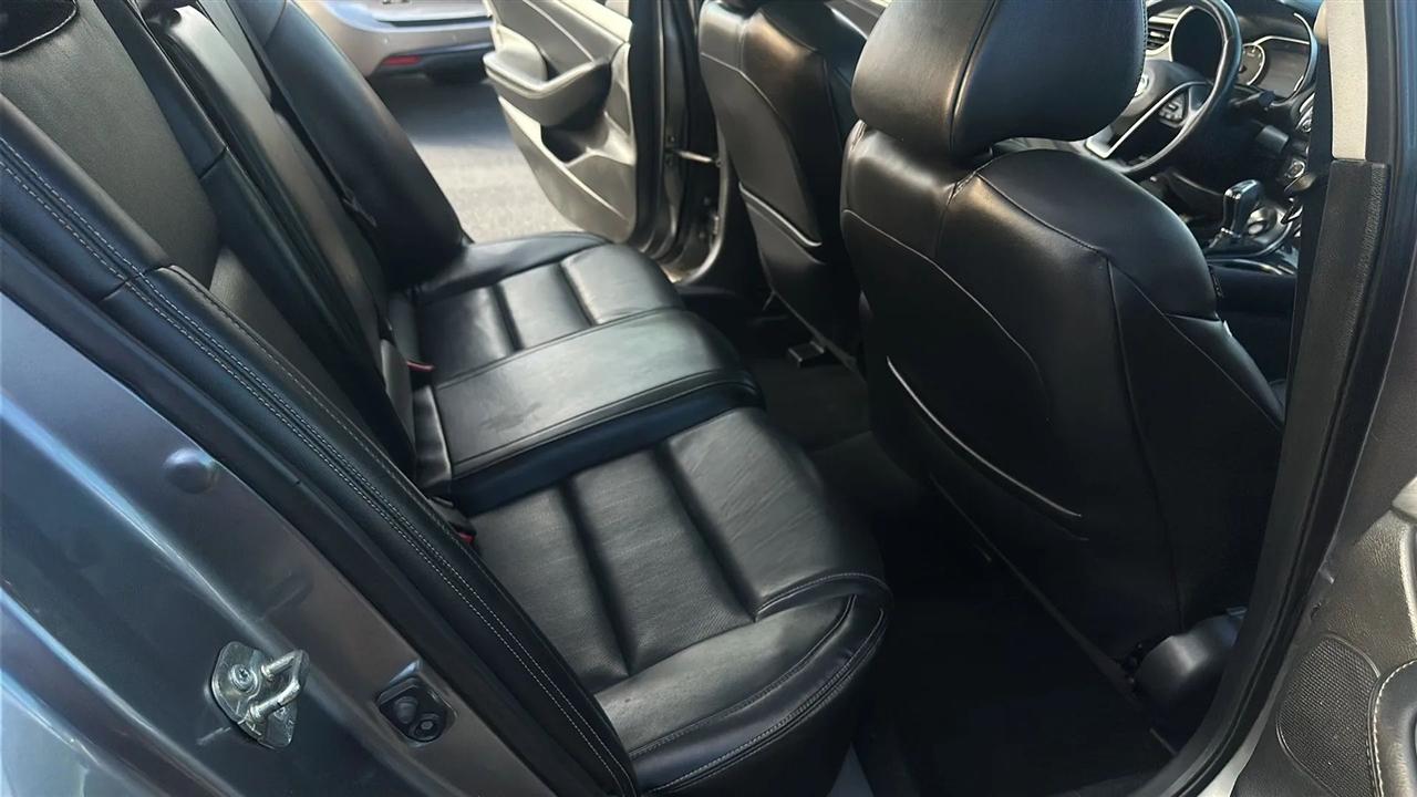 Nissan Maxima  2016