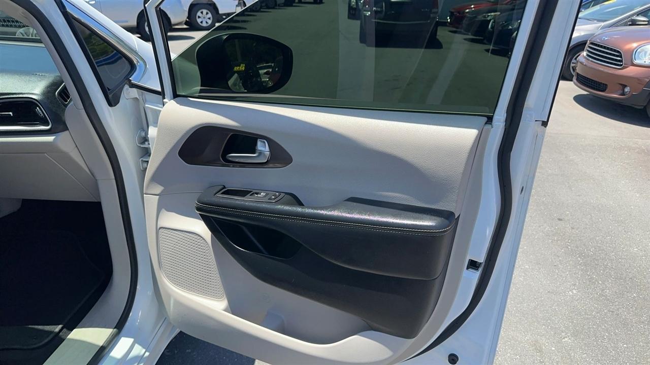 Chrysler Voyager LXI FWD 2020