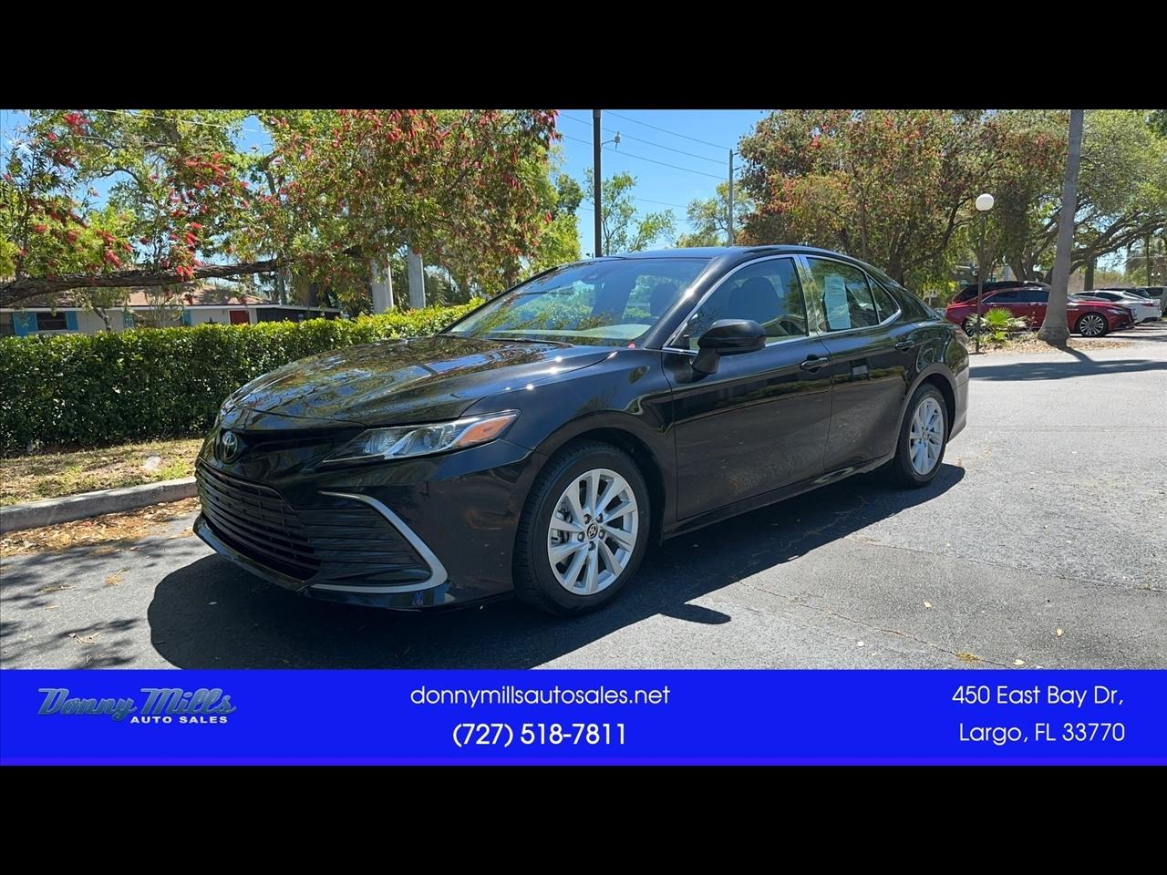 Toyota Camry LE Auto (Natl) 2024