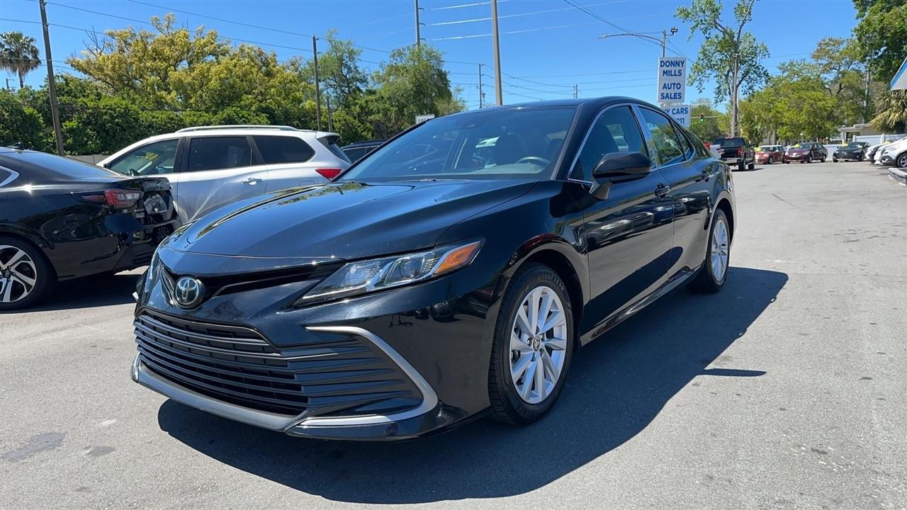 Toyota Camry LE Auto (Natl) 2024