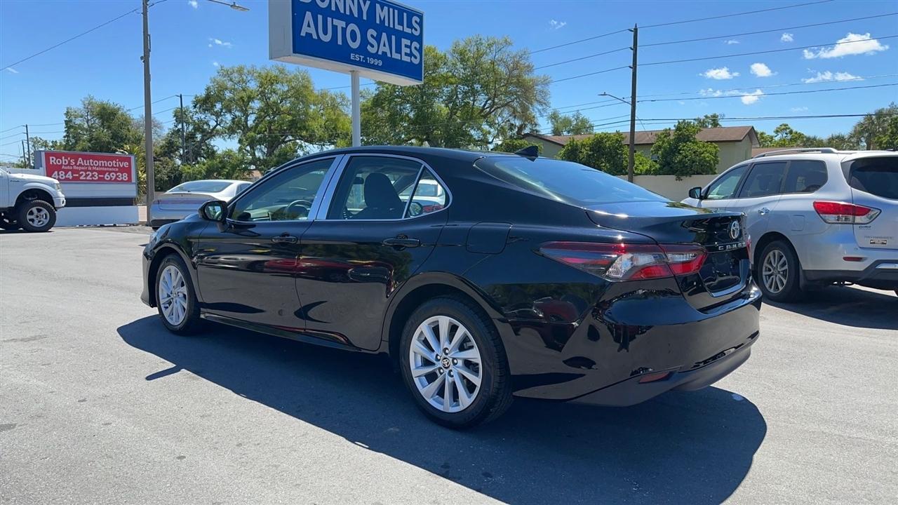 Toyota Camry LE Auto (Natl) 2024