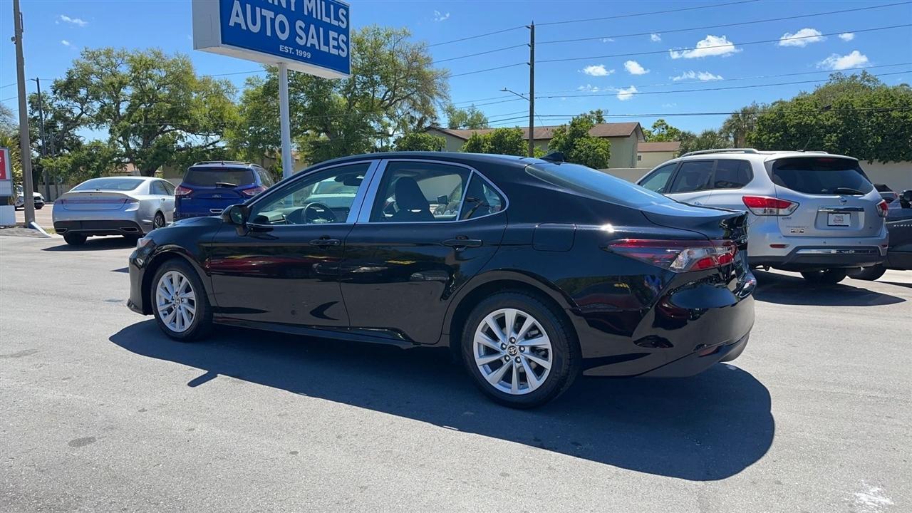 Toyota Camry LE Auto (Natl) 2024