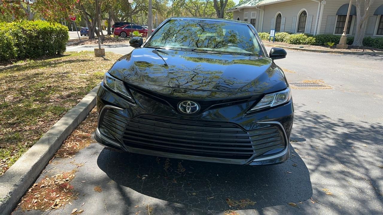 Toyota Camry LE Auto (Natl) 2024