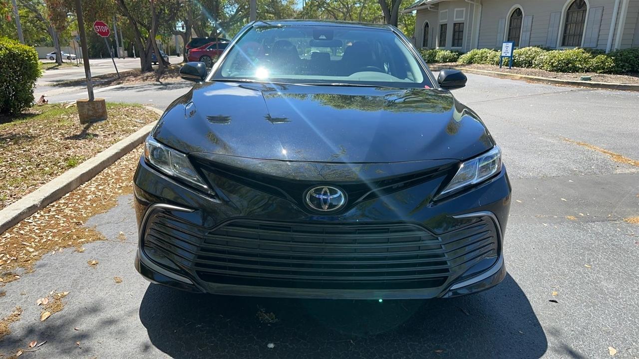 Toyota Camry LE Auto (Natl) 2024
