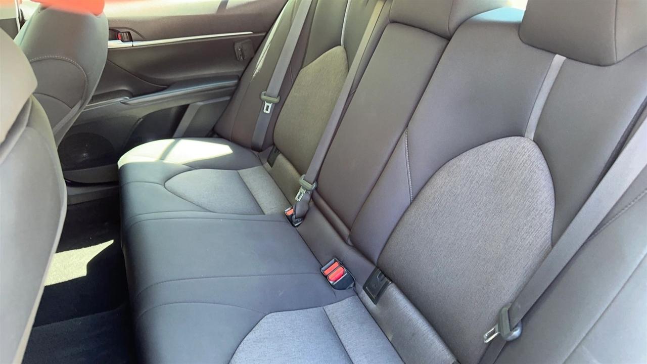 Toyota Camry LE Auto (Natl) 2024