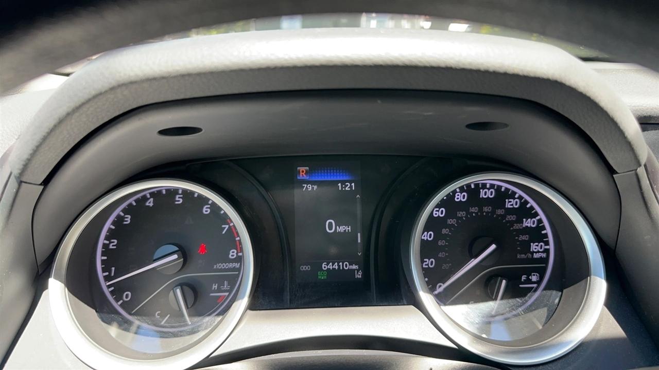 Toyota Camry LE Auto (Natl) 2024