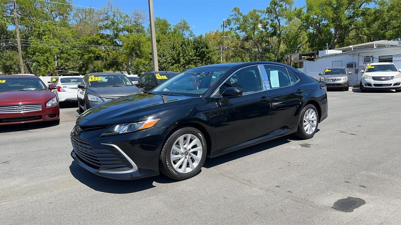 Toyota Camry LE Auto (Natl) 2024