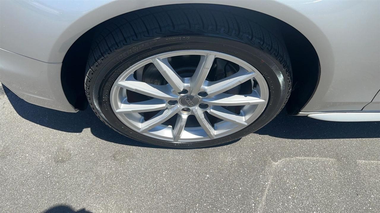 Audi A4 4dr Sdn CVT FrontTrak 2.0T Premium Plus 2014