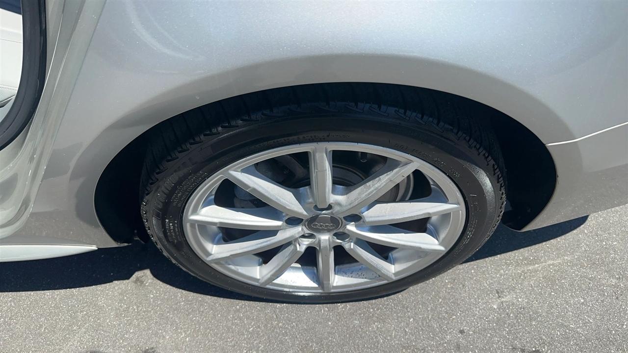 Audi A4 4dr Sdn CVT FrontTrak 2.0T Premium Plus 2014