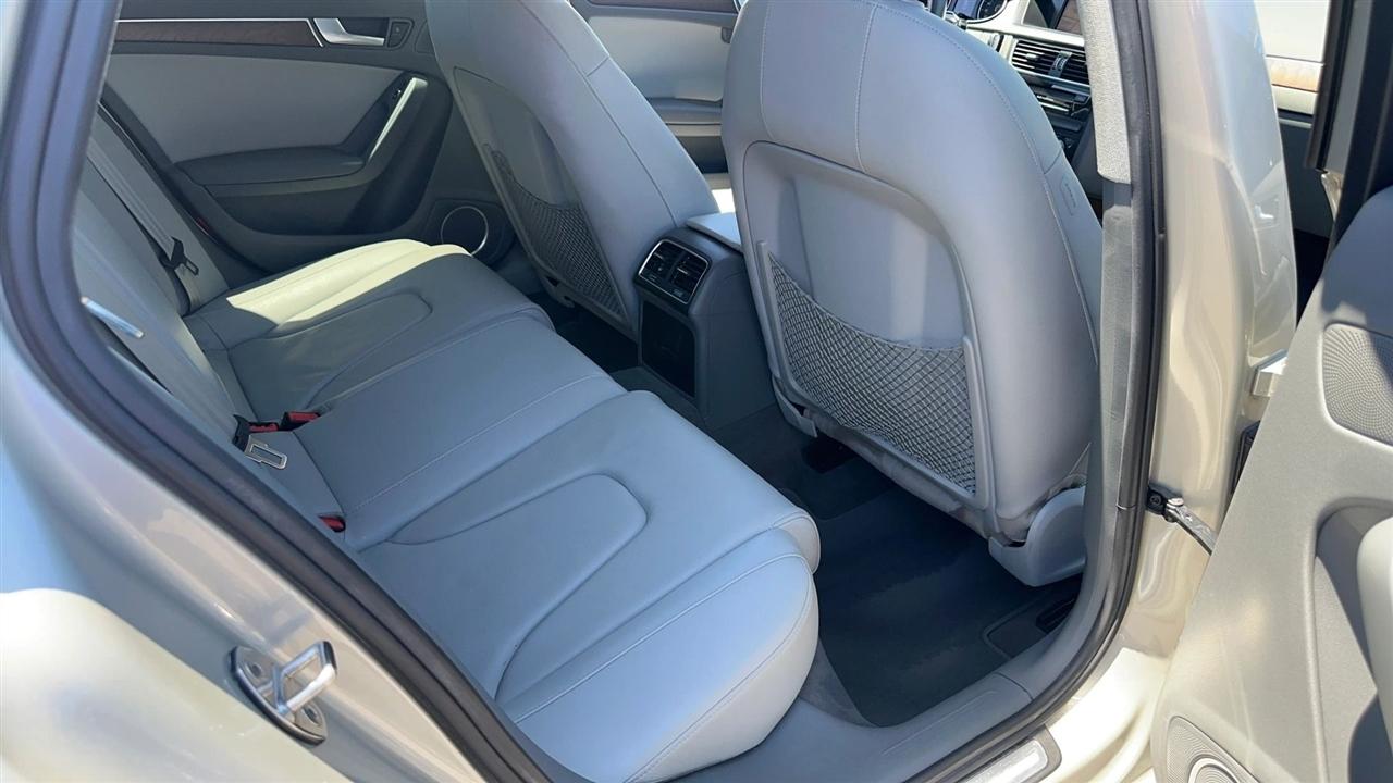 Audi A4 4dr Sdn CVT FrontTrak 2.0T Premium Plus 2014