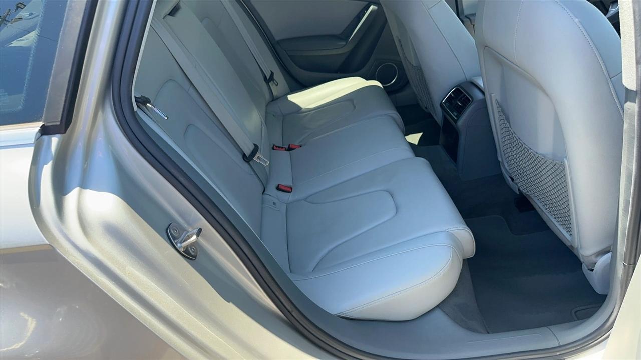 Audi A4 4dr Sdn CVT FrontTrak 2.0T Premium Plus 2014