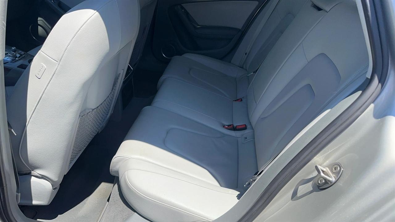 Audi A4 4dr Sdn CVT FrontTrak 2.0T Premium Plus 2014