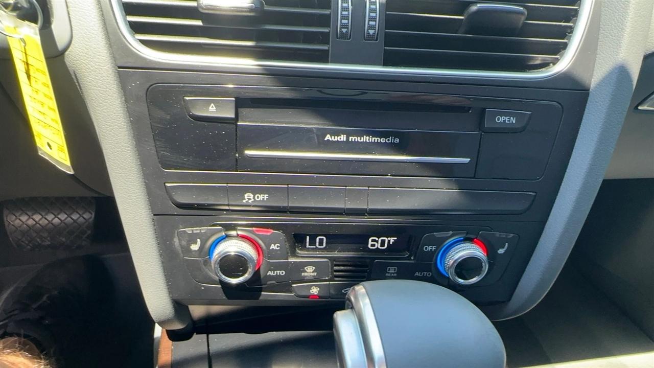 Audi A4 4dr Sdn CVT FrontTrak 2.0T Premium Plus 2014