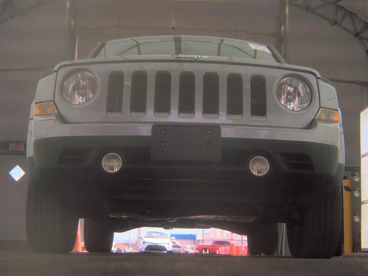 Jeep Patriot 4WD 4dr Latitude 2015