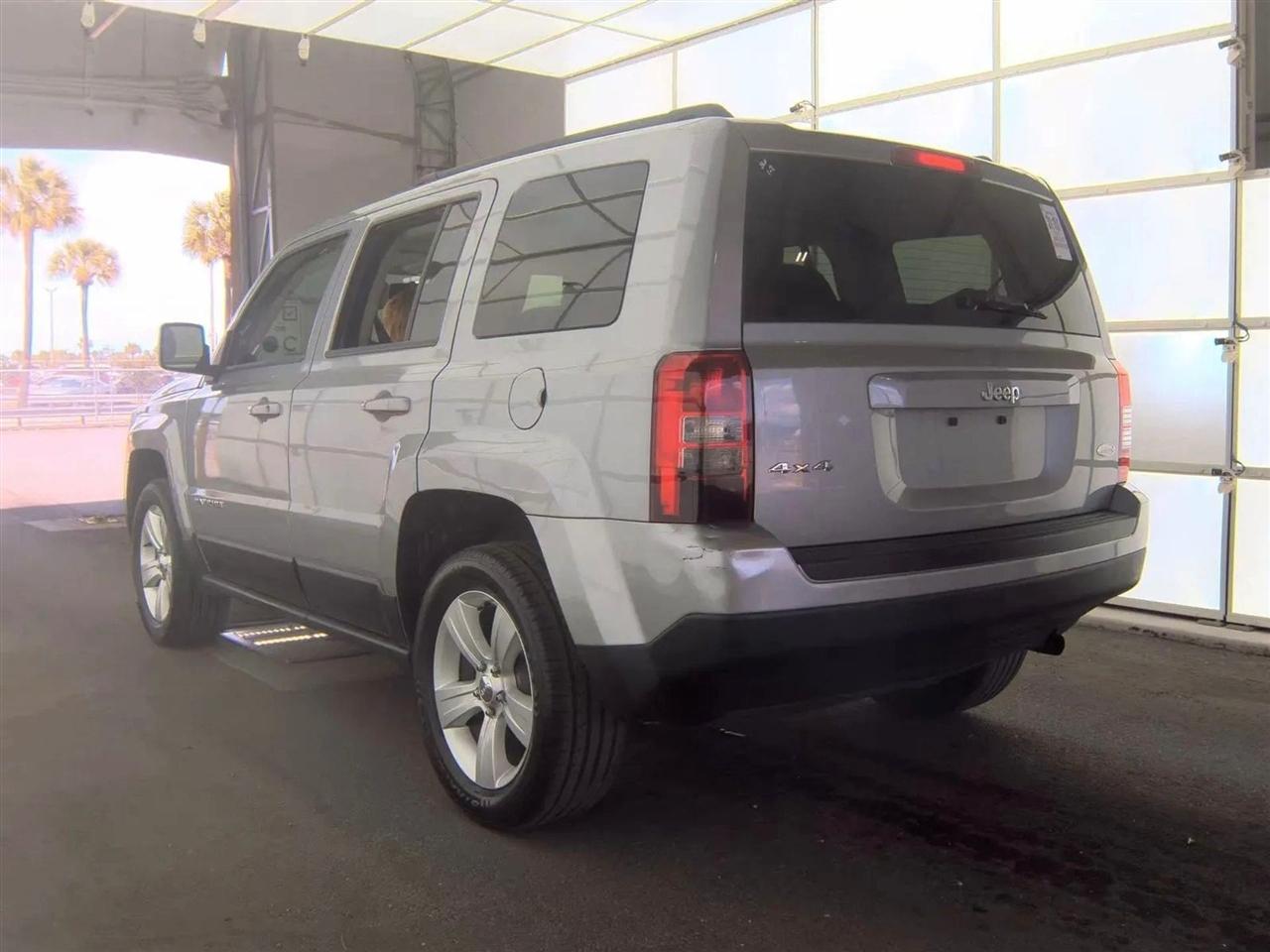 Jeep Patriot 4WD 4dr Latitude 2015