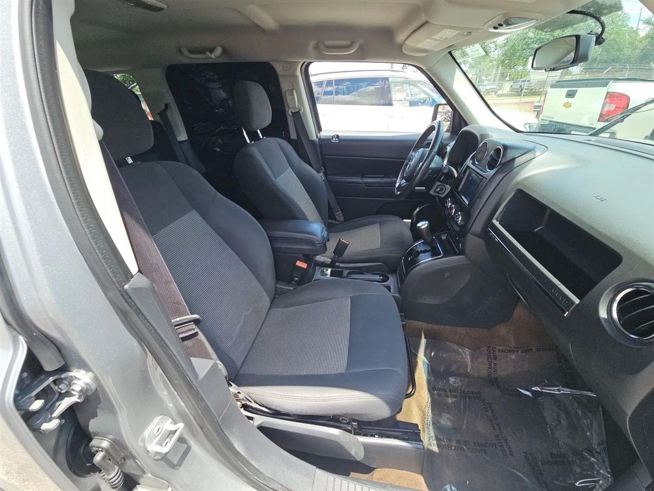 Jeep Patriot 4WD 4dr Latitude 2015
