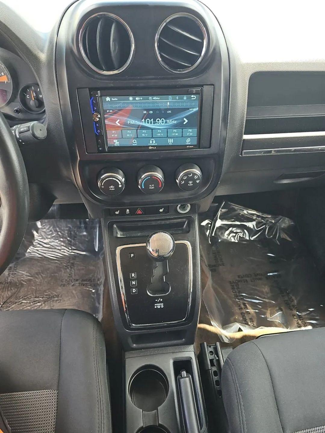 Jeep Patriot 4WD 4dr Latitude 2015