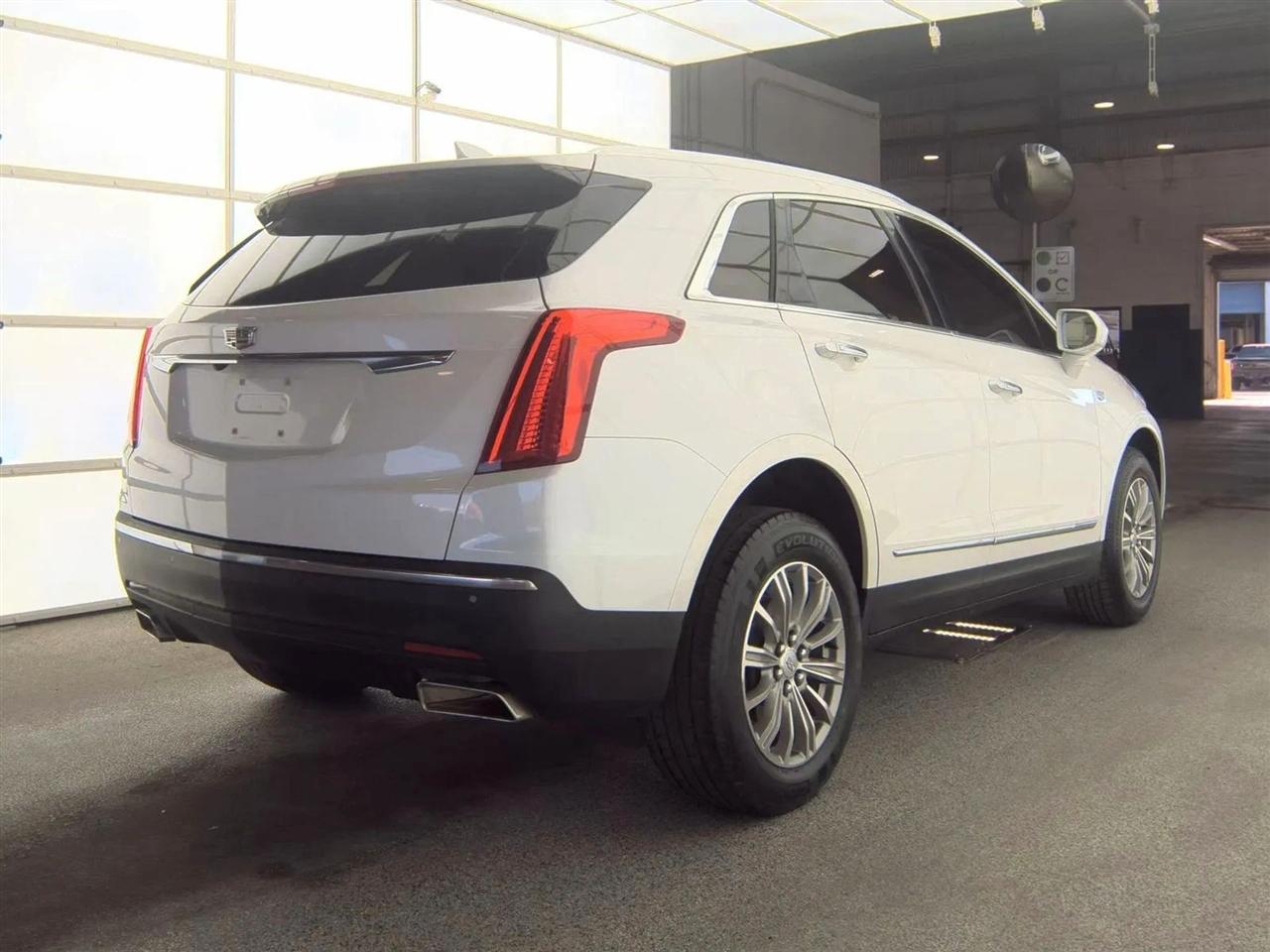 Cadillac XT5 FWD 4dr Luxury 2017
