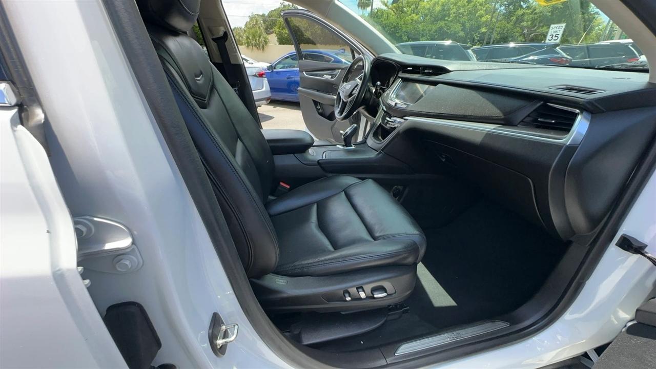 Cadillac XT5 FWD 4dr Luxury 2017