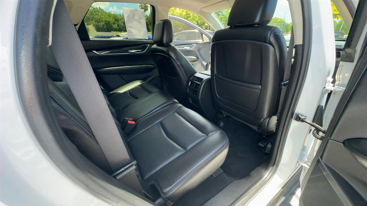 Cadillac XT5 FWD 4dr Luxury 2017