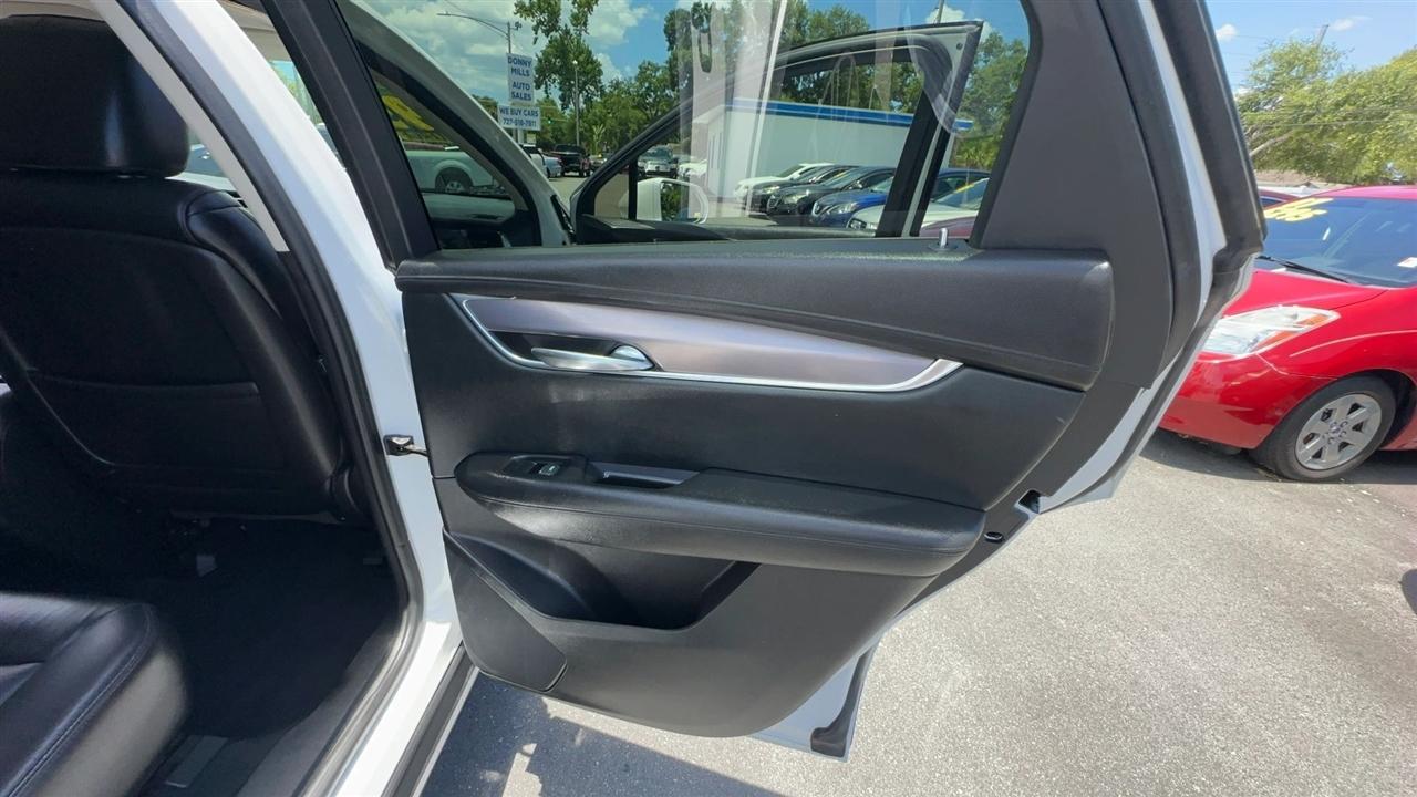 Cadillac XT5 FWD 4dr Luxury 2017