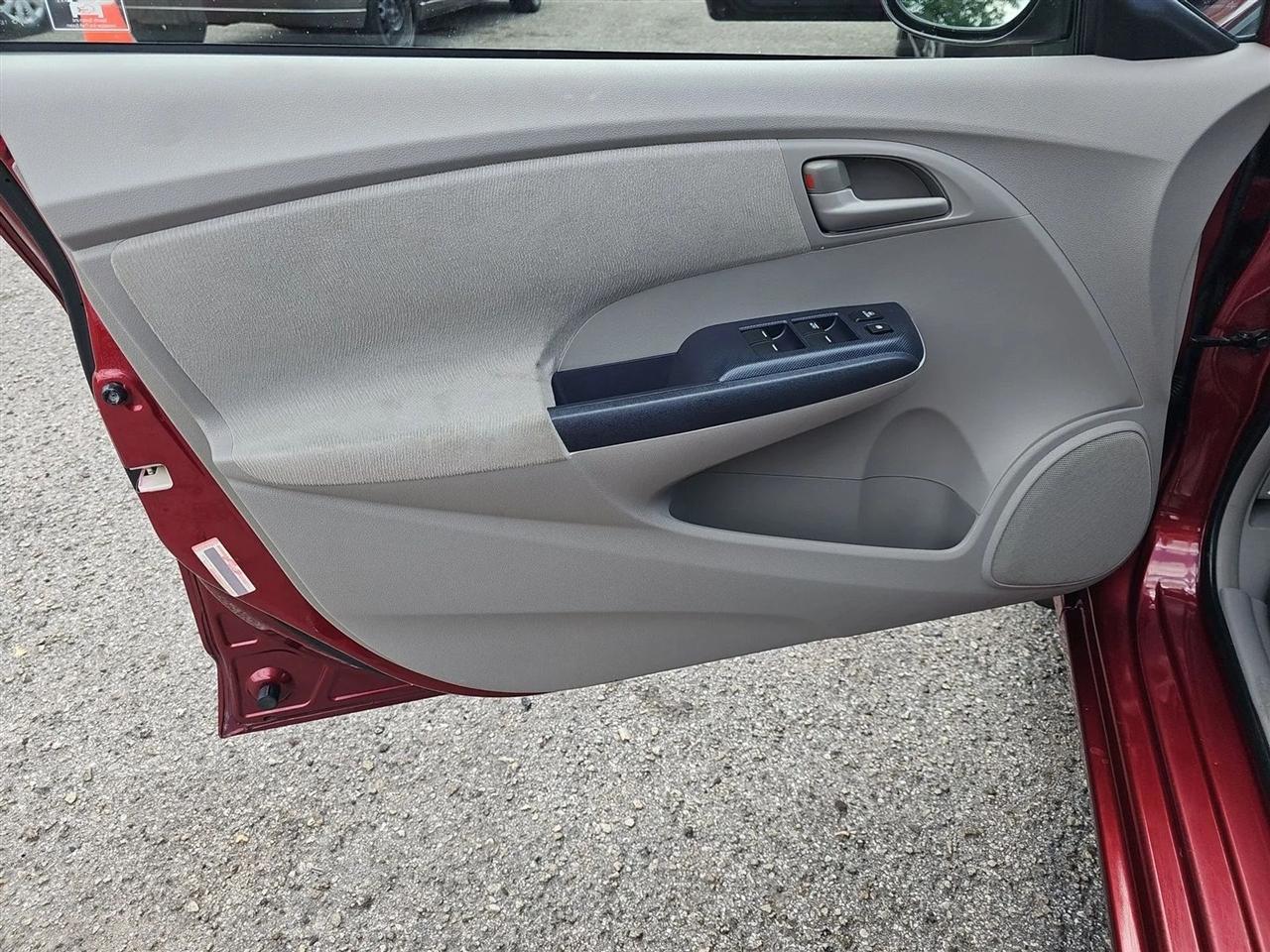 Honda Insight 5dr CVT EX 2010