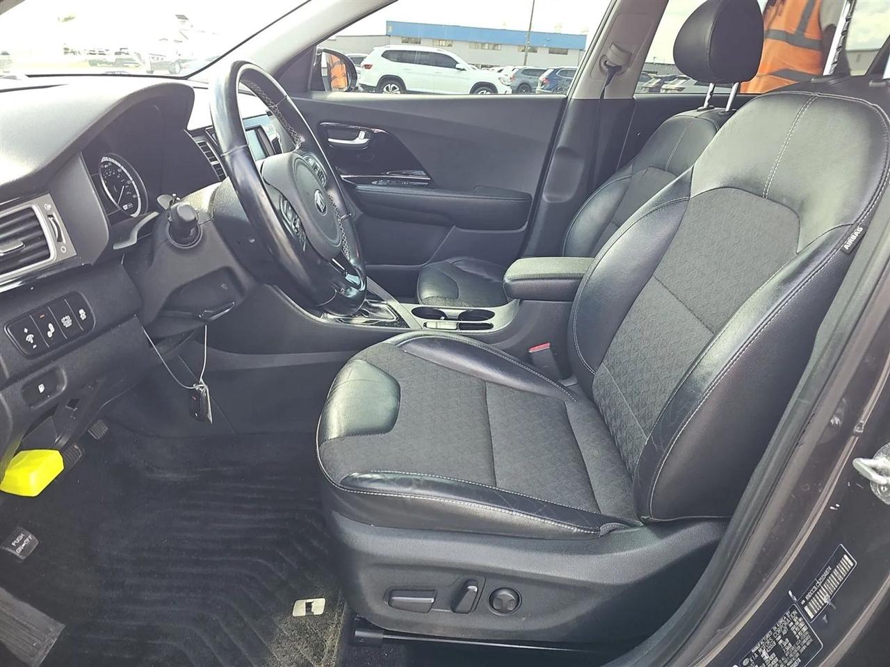Kia Niro EX FWD 2018