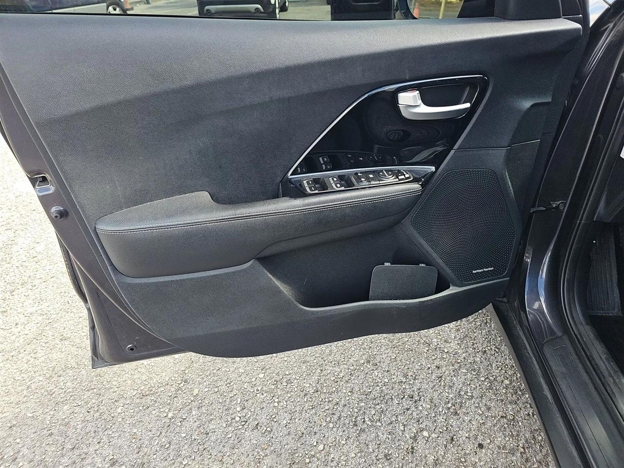 Kia Niro EX FWD 2018