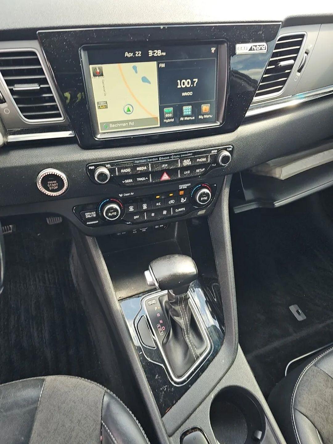 Kia Niro EX FWD 2018